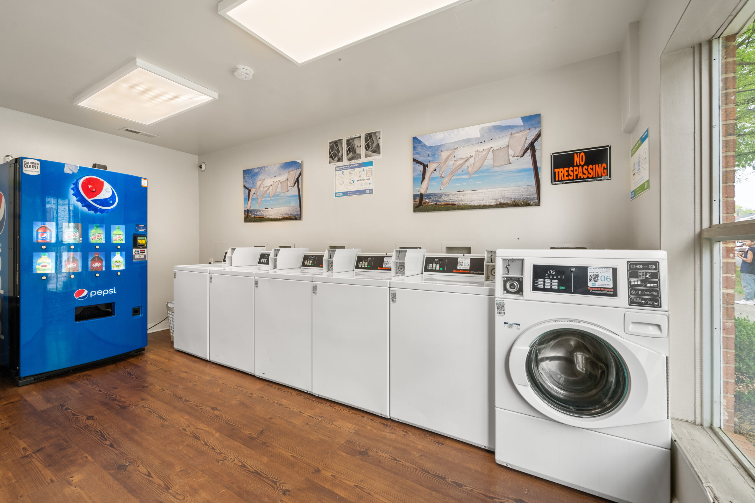 Tinker Creek Apartments Laundry Room